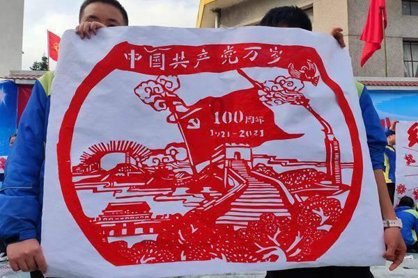 逃出奇怪农舍