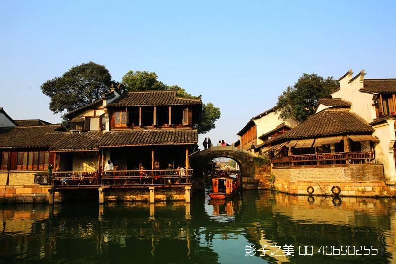 逃离沙漠小镇