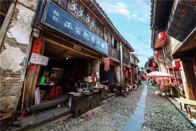 旅途中的“不速之客”:如何应对水土不服